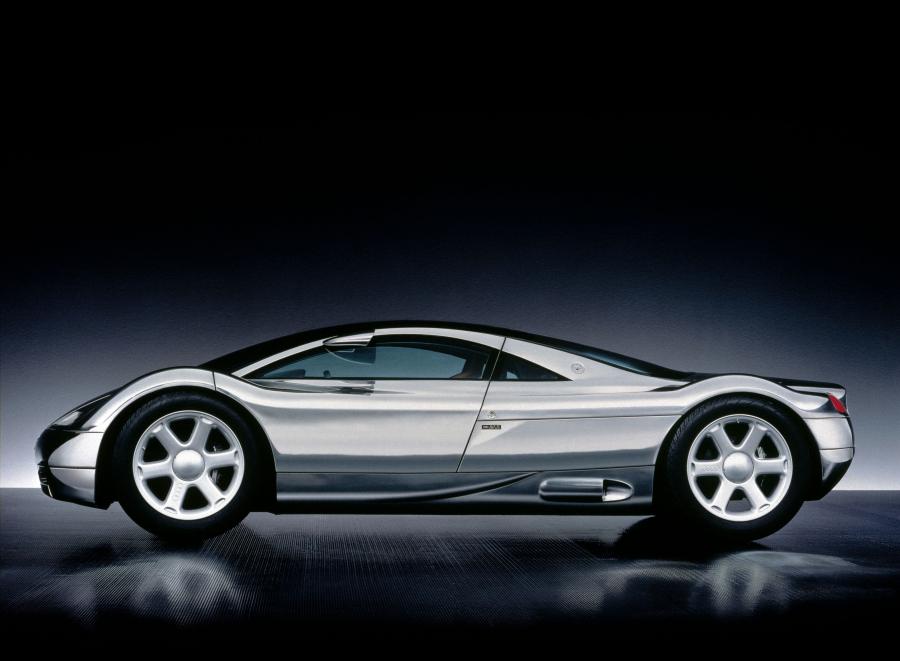  Audi Avus Quattro Concept 1991 года  (фото 6 из 17)